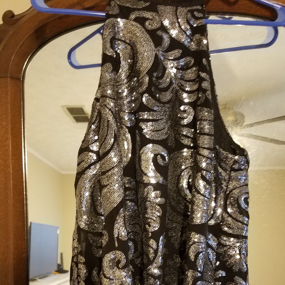 Mumu Gomez mini
